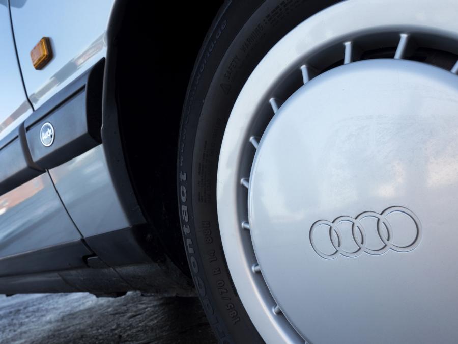 Колеса Audi 100 (C3) 1988 года  (UK) (фото 7 из 8)